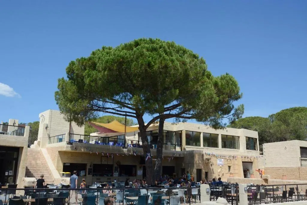 Camping Des Cigales Le Muy Campsite
